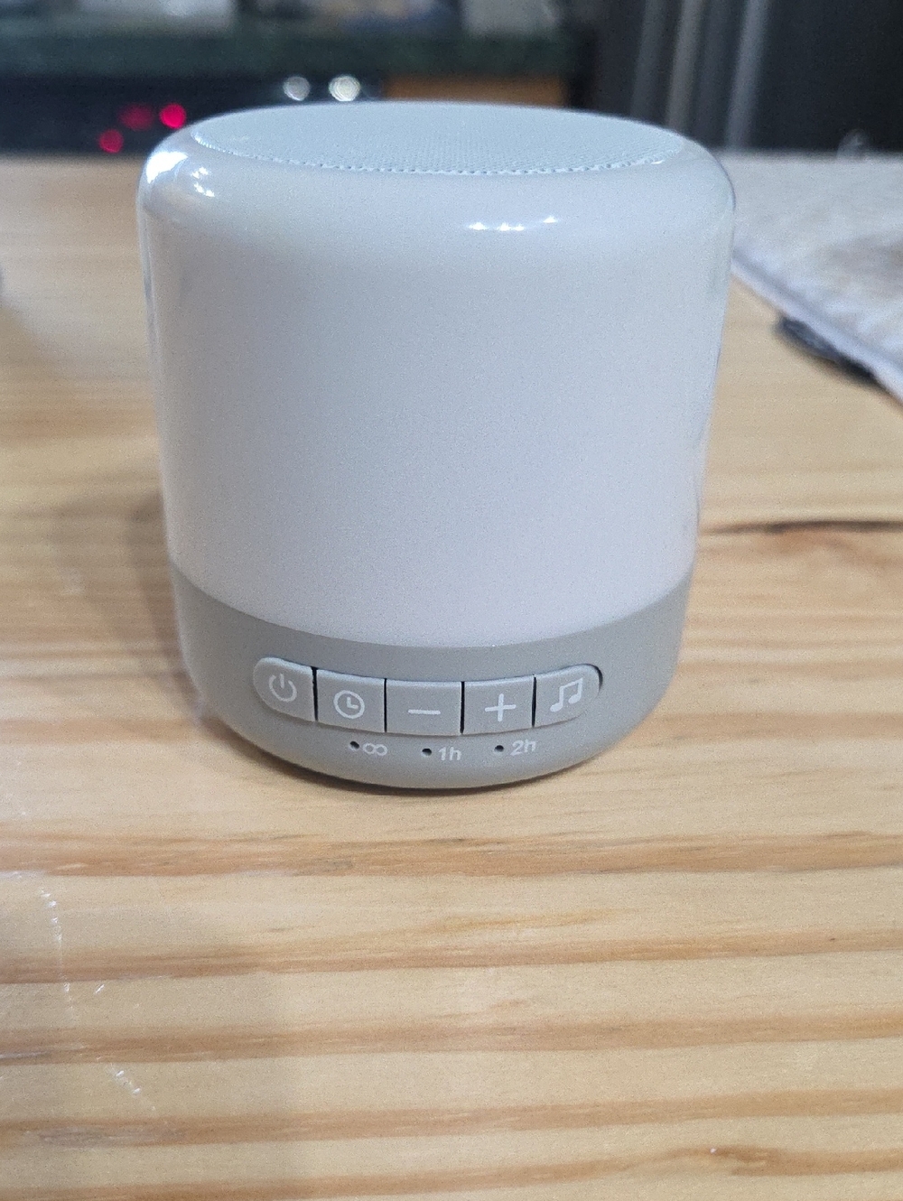 White Noise Machine With 12 Light Color Options!
